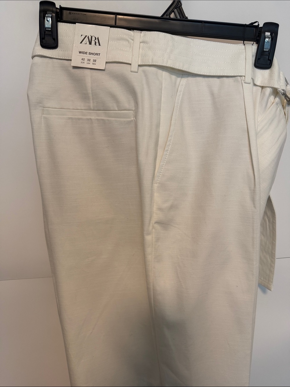 Zara Wide Short Trousers in Cream